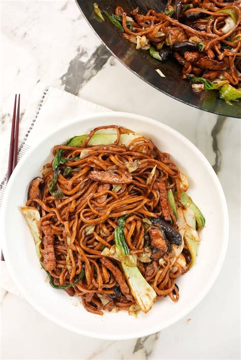  Huai'an Qingzheng Noodles: Hoe wordt deze pikante en smakelijke noedelspecialiteit tot leven gebracht?